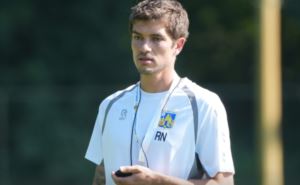 eks-futbolist-sbornoj-rossii-zavershil-kareru-i-stal-trenerom-v-belgii-de8fdb7.png