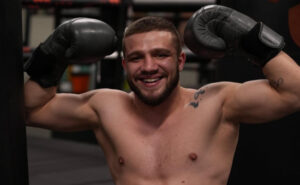 rossijskij-boec-mma-jadullaev-poluchil-uslovnyj-srok-za-hranenie-amfetamina-16fa665.jpg